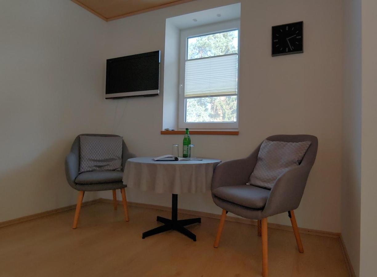 Moderne Ferienwohnungen Am Kurpark - Zentral, Ruhig & Nah Am Edersee Bad Wildungen Exteriör bild